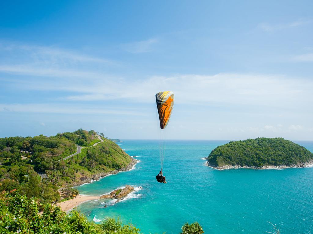 Grand Nai Harn Suites Rawai Esterno foto