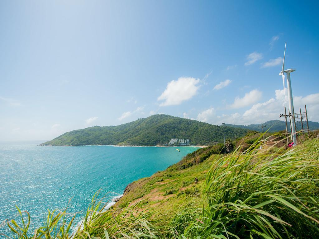 Grand Nai Harn Suites Rawai Esterno foto
